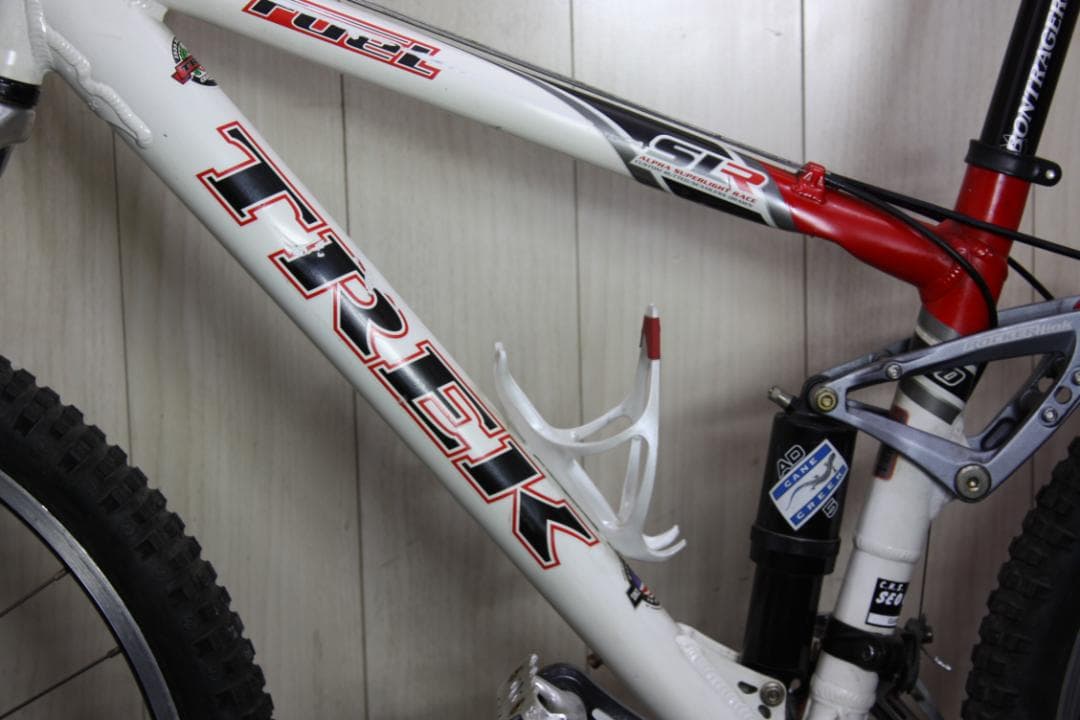 Wサス付き本格MTBTREK