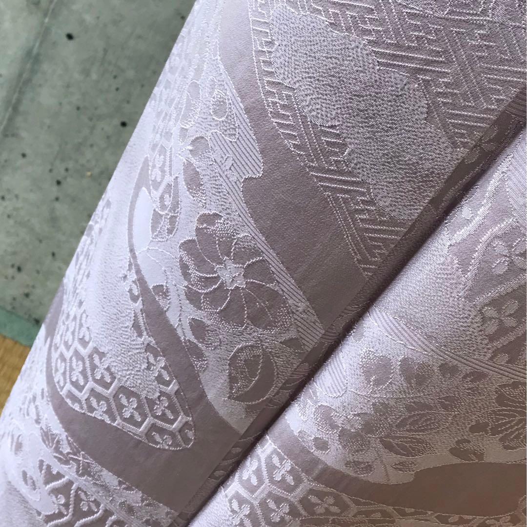 正絹 上質な色無地 地紋あり 辻ヶ花 袷 正絹 上質な色無地 地紋あり 辻ヶ花 袷