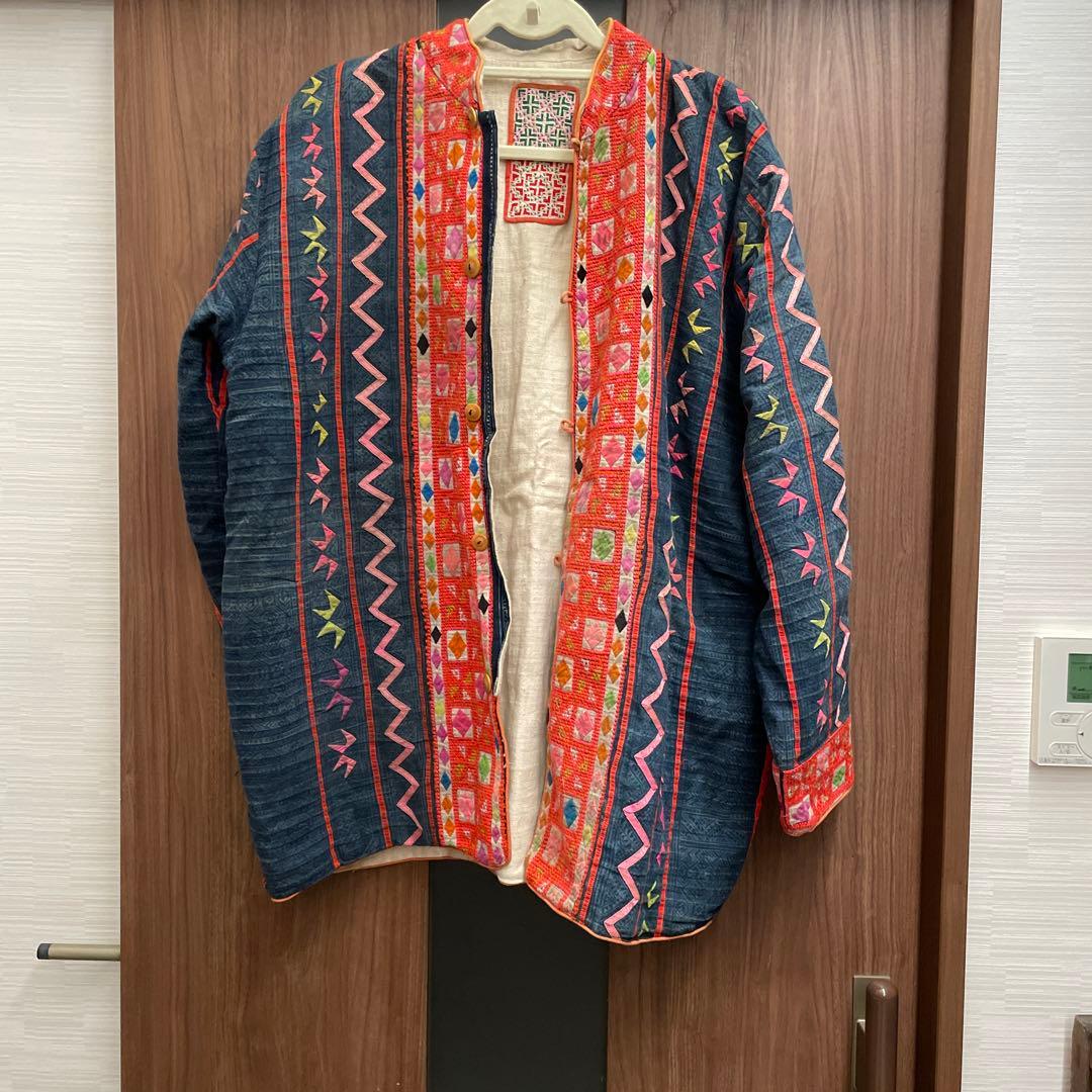 モン族、ジャケット