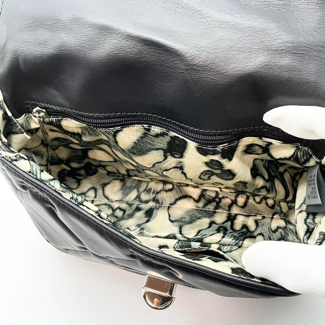 LONGCHAMP キルティング レザー ハンドバッグ 黒 アニマル