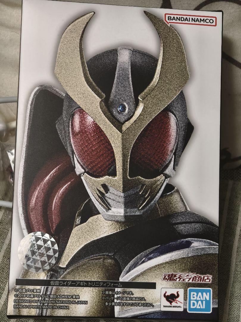 真骨彫 仮面ライダーアギト トリニティフォーム