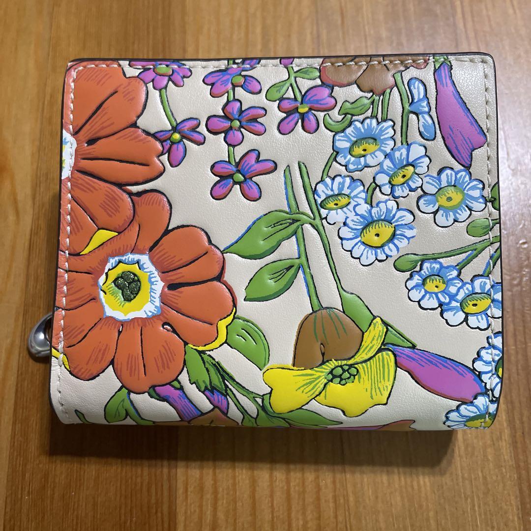 COACH】タグ付き未使用フローラルプリント スナップ ウォレット