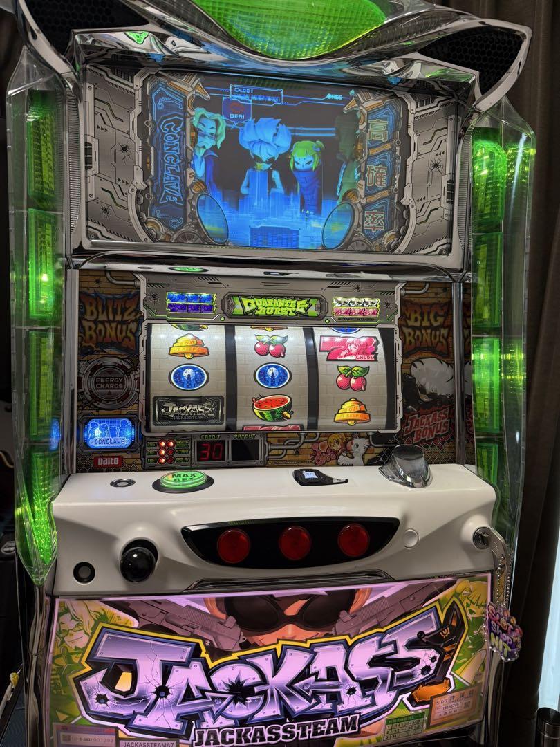 【パチスロ実機】ジャッカスチーム　ジャンク品【送料無料】