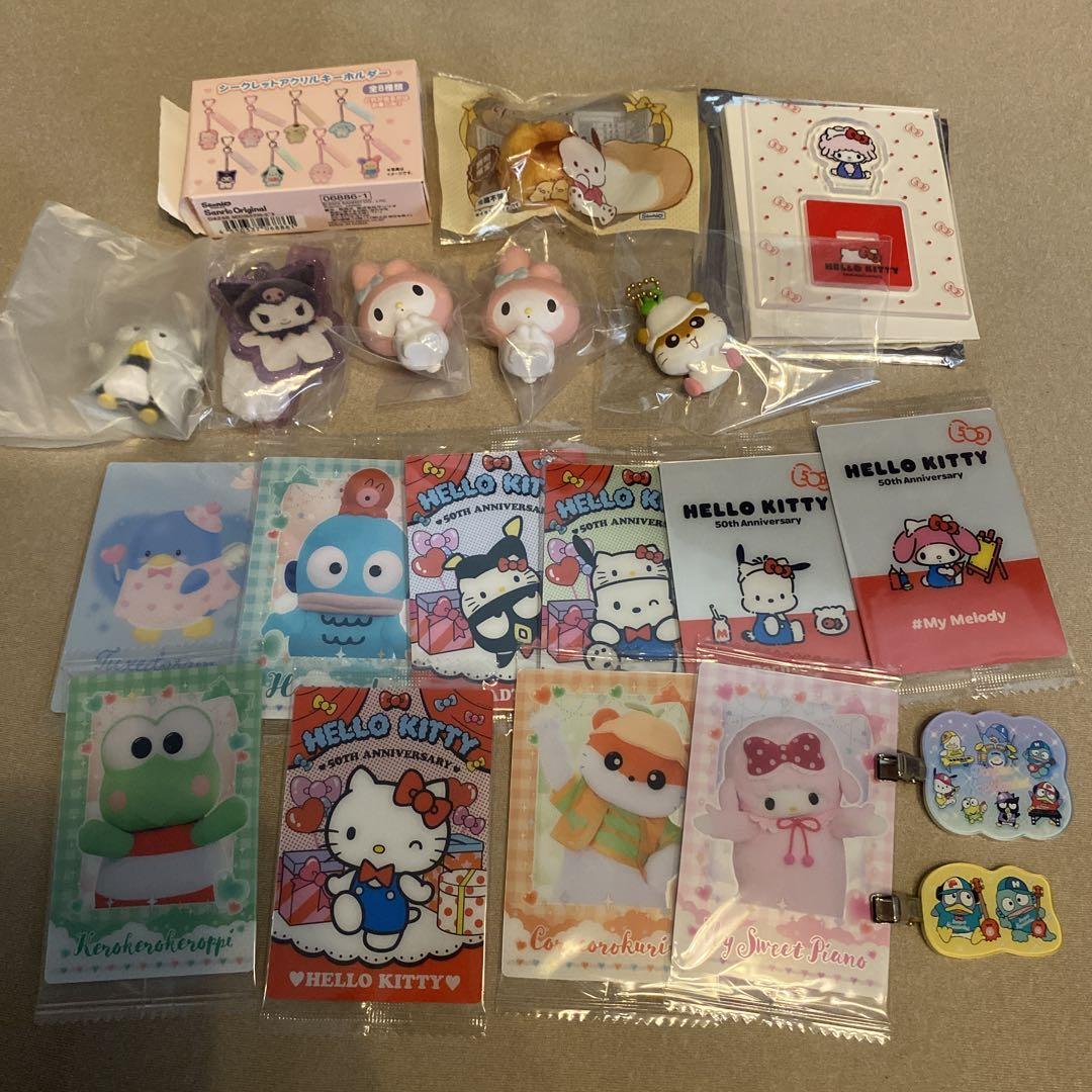 サンリオキャラクターズ キッズグッズまとめ売り サンリオキャラクターグッズまとめ売り - メルカリ