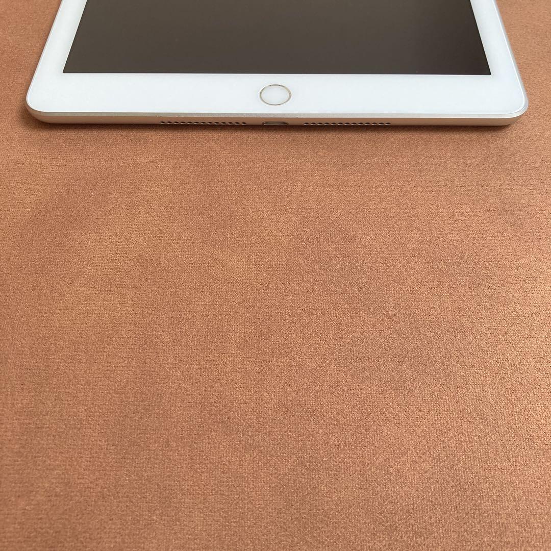 9776 電池最良好 iPad6 第6世代 32GB WIFIモデル