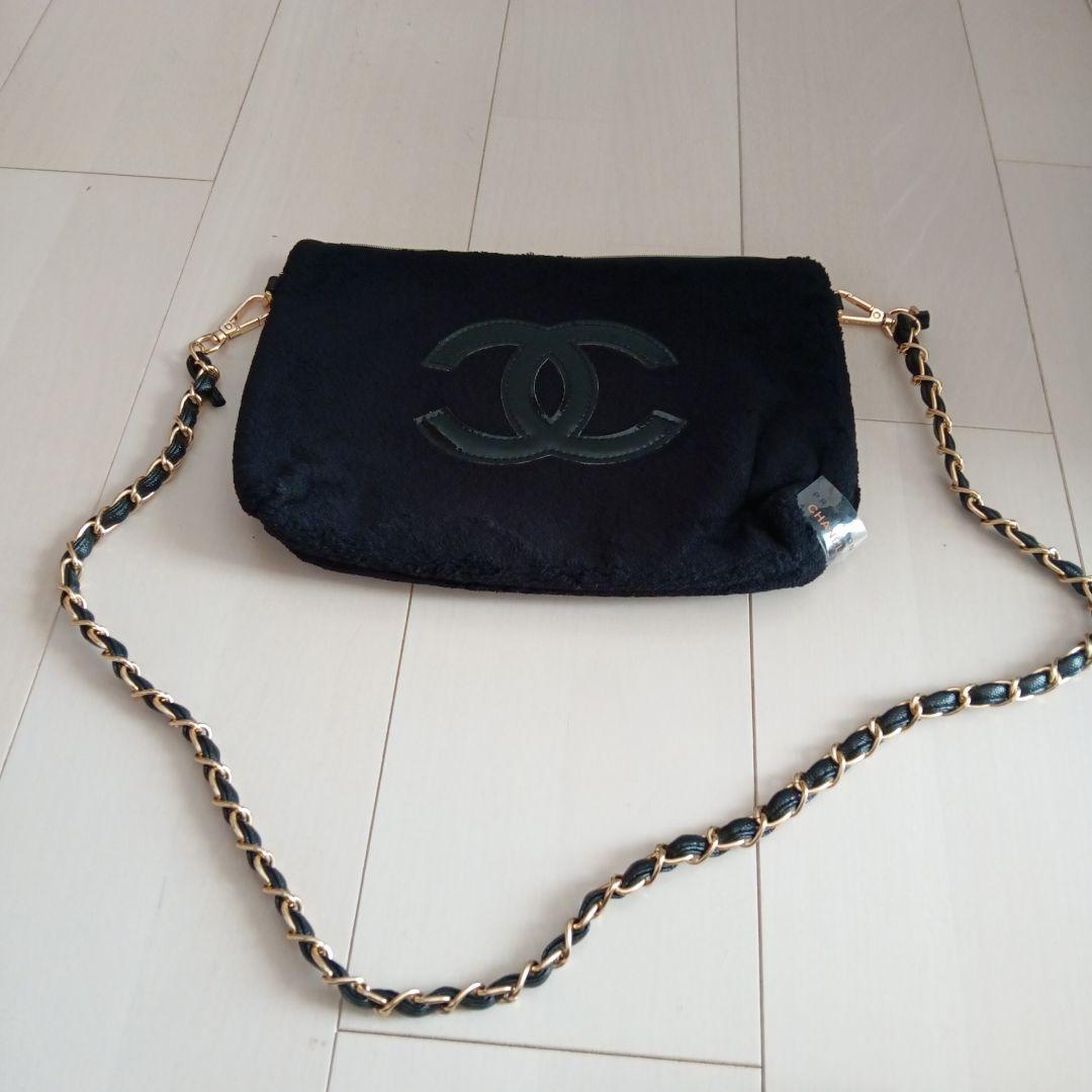 新品CHANEL ノベルティショルダーバッグ 黒 ファブリックモコモコ