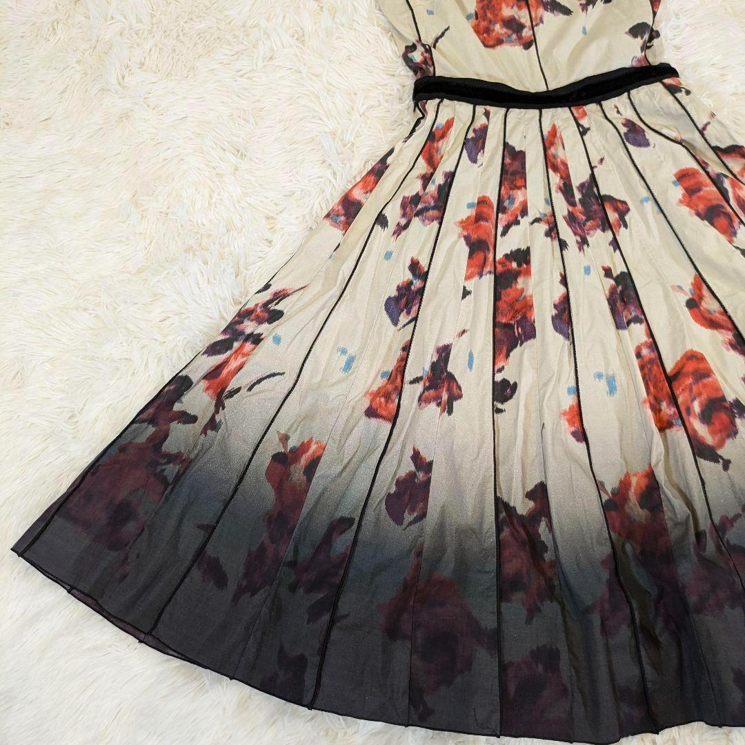 大型セールや時期 JACOBS 美品】MARC ワンピース ノースリーブ 花柄 トップス
