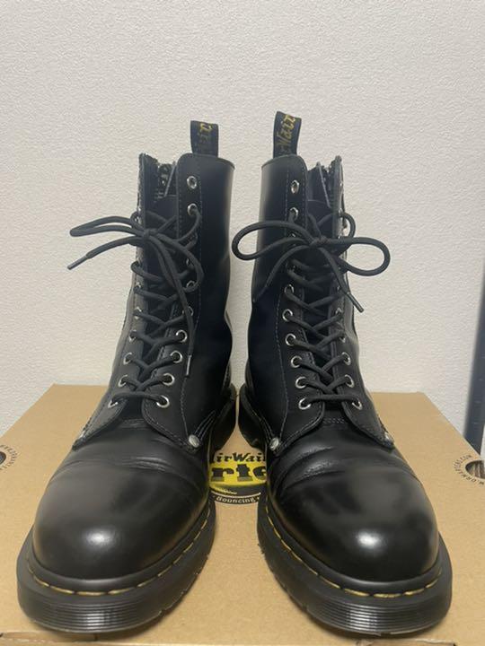 ⭐︎コラボ・限定⭐︎Dr.Martins×SCHOTT 1490 UK9
