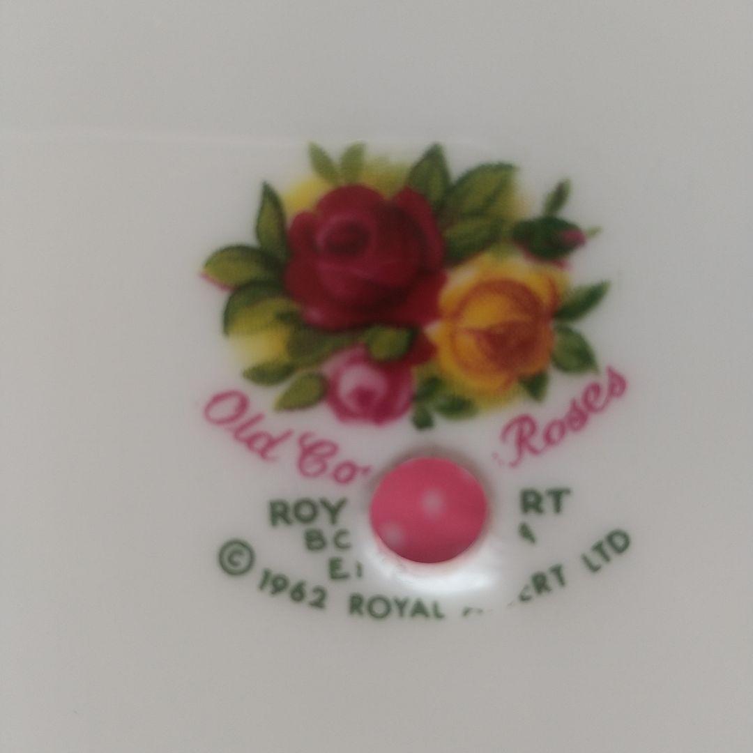 Royal Albert Old Country Roses ケーキスタンド