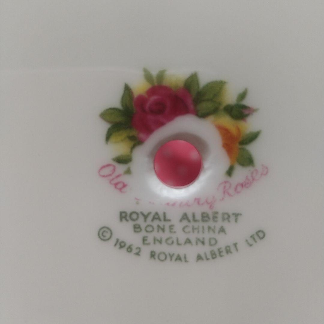 Royal Albert Old Country Roses ケーキスタンド