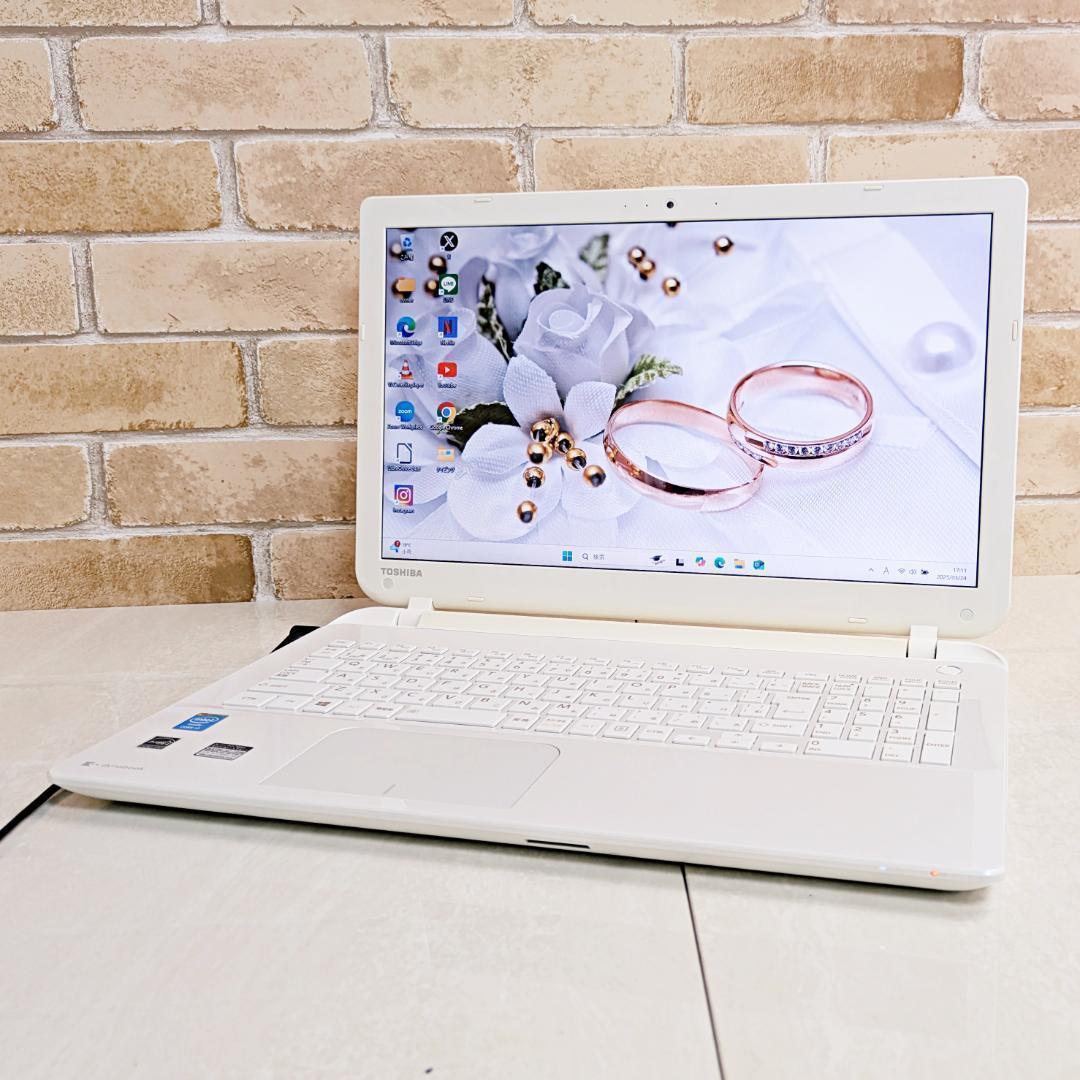 新品SSD☆初心者安心♥即使用OK！ Win11/i3 ノートパソコン✨J46