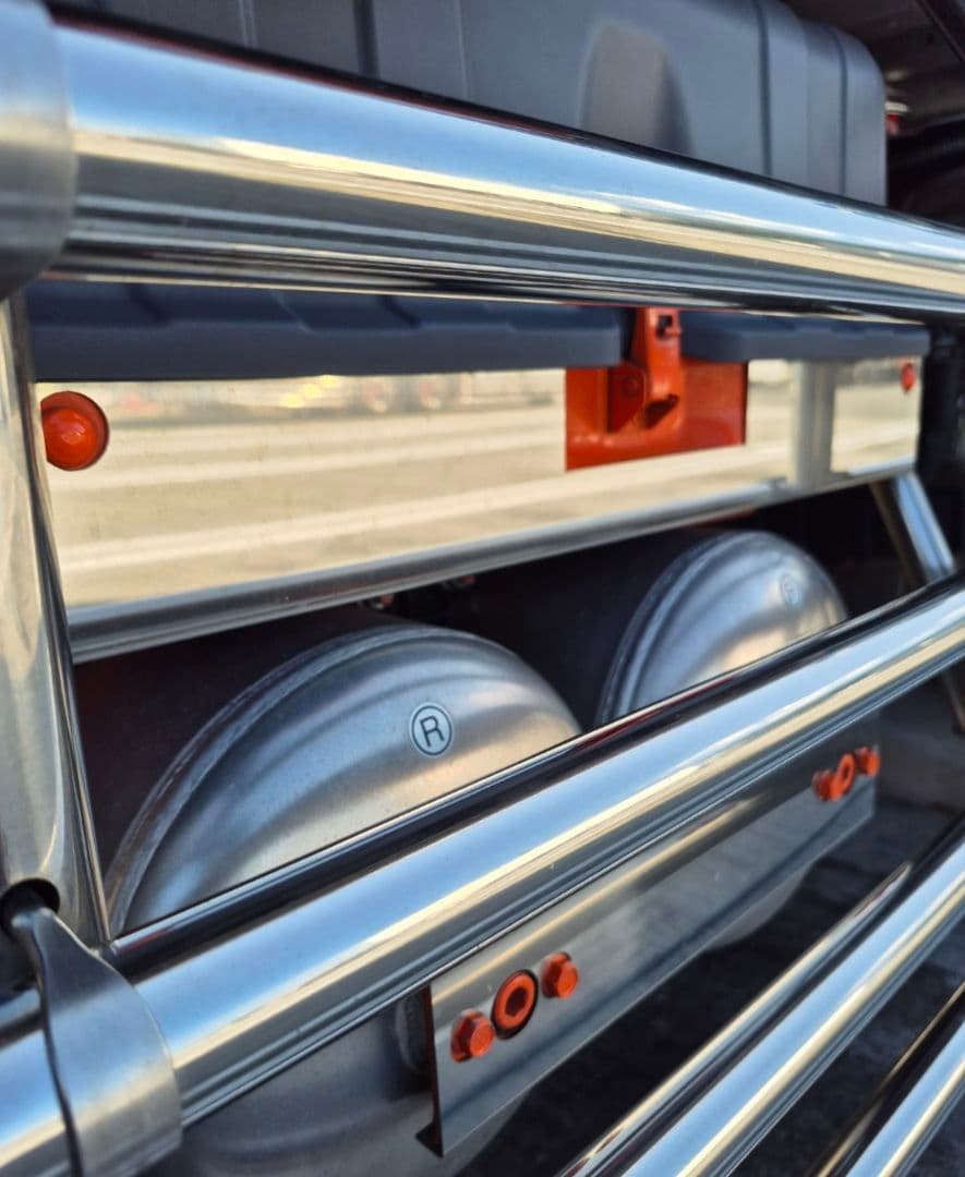 エアタンクブラケット バッテリーケース