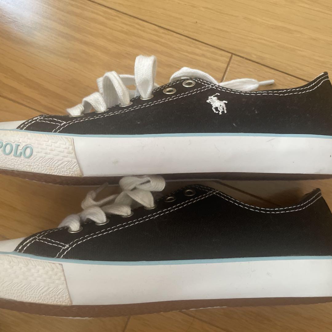 ラルフローレン　ロゴ入りスニーカー