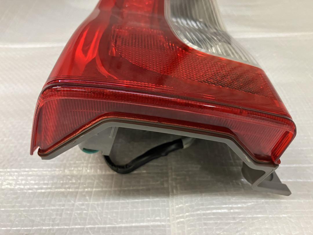 ♦︎ダイハツタントカスタムLA600S左純正テール♦︎インナー