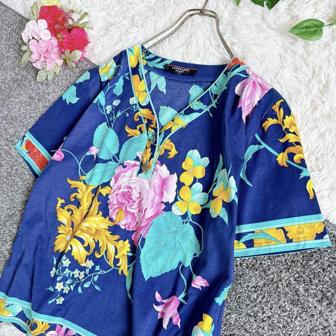 レオナール  半袖　ブラウス　tシャツ　フラワー柄　ネイビー　大きいサイズ　L