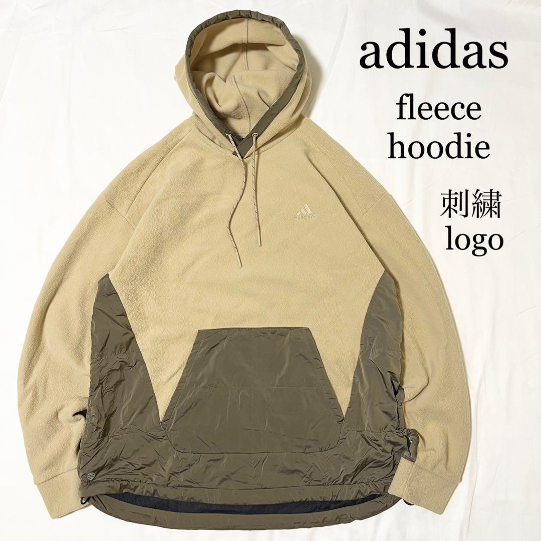 adidas 刺繍ロゴ フリース プルオーバーパーカー ナイロン ベージュ