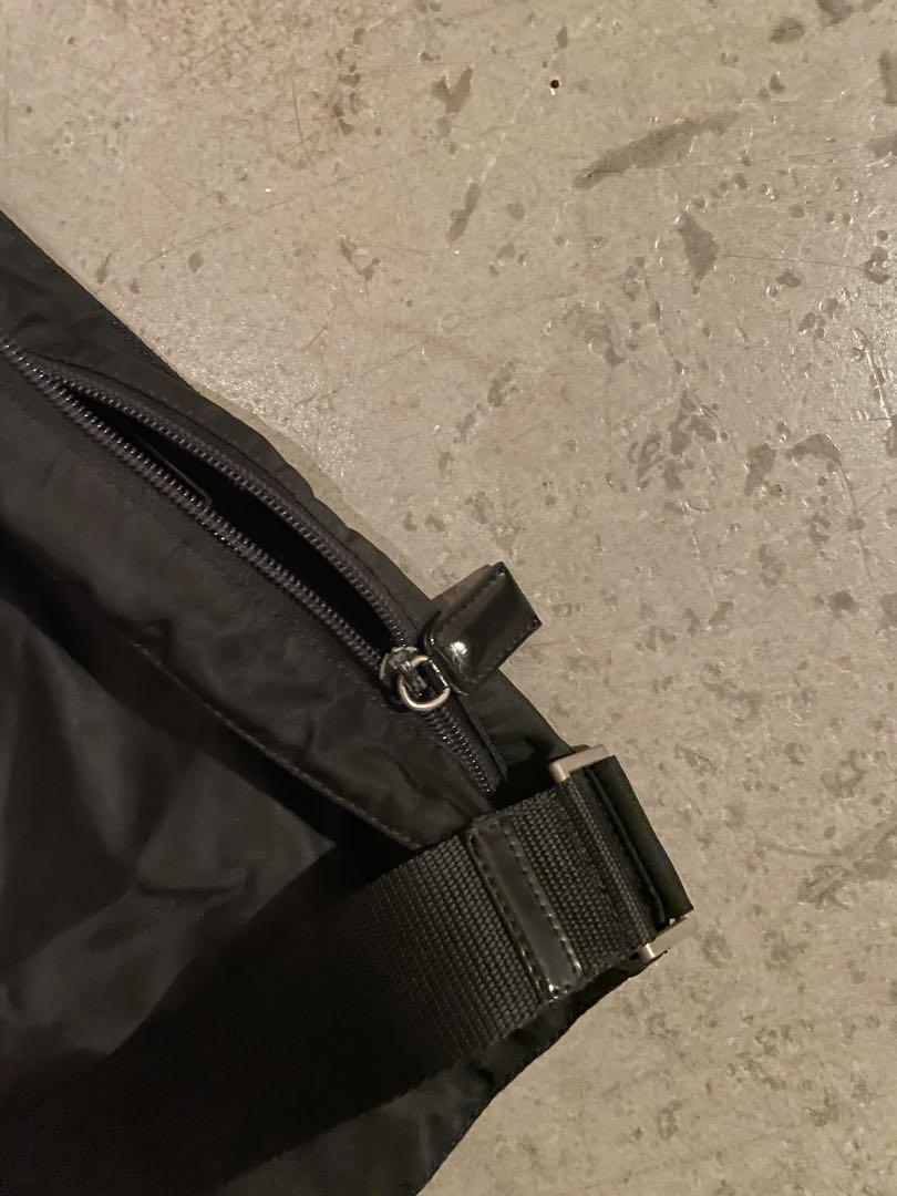 プラダ PRADA