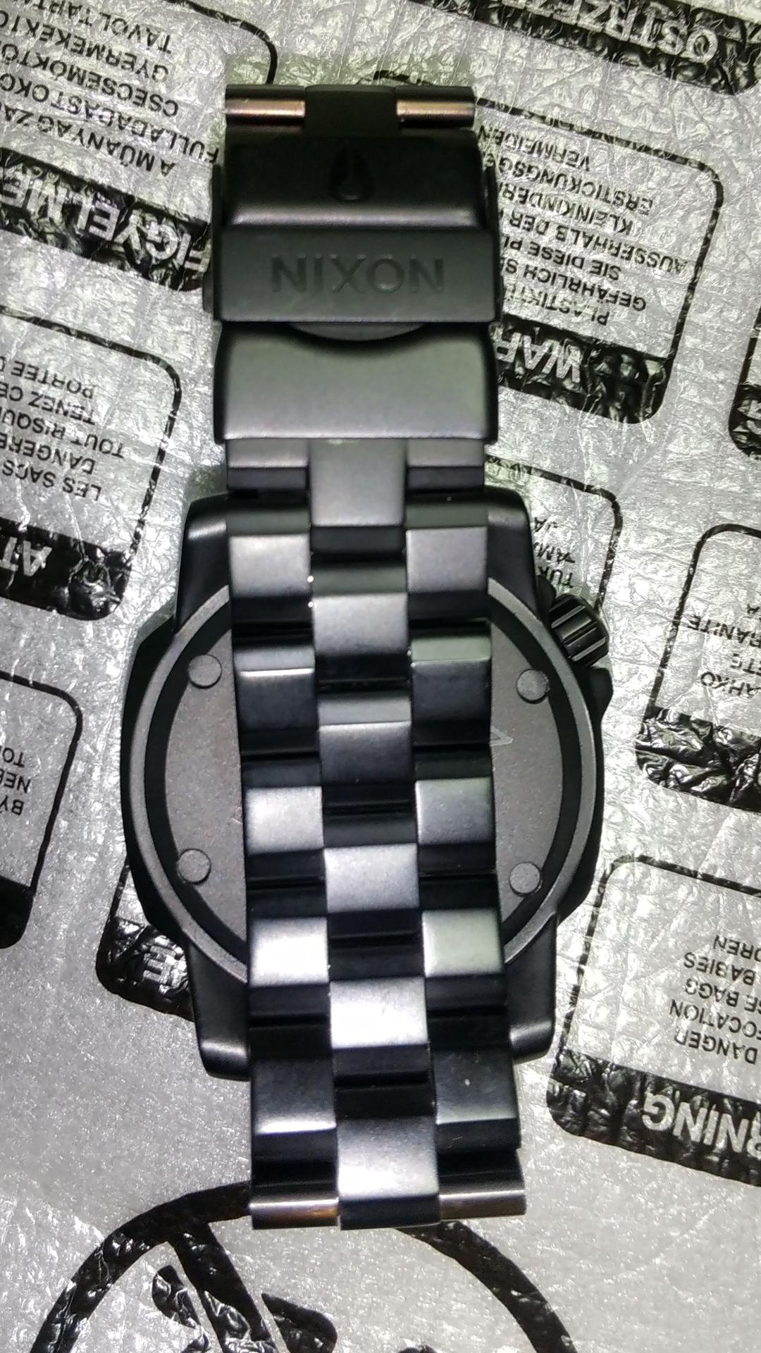 人気SALE新作 ニクソン NIXON THE RANGER40 マットブラック 良品 tvqAR-m19415906933 特価NEW