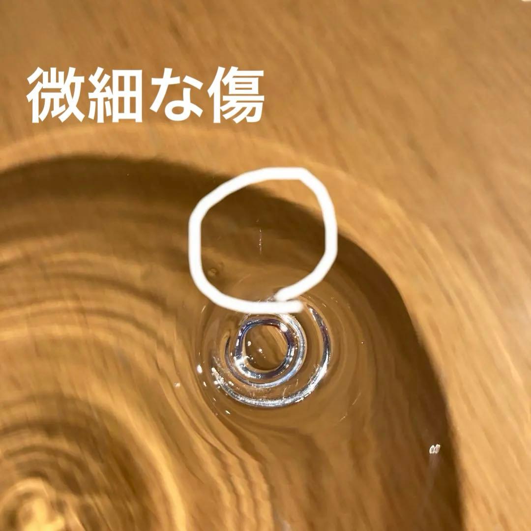 クリアプレート目立った傷や汚れなし