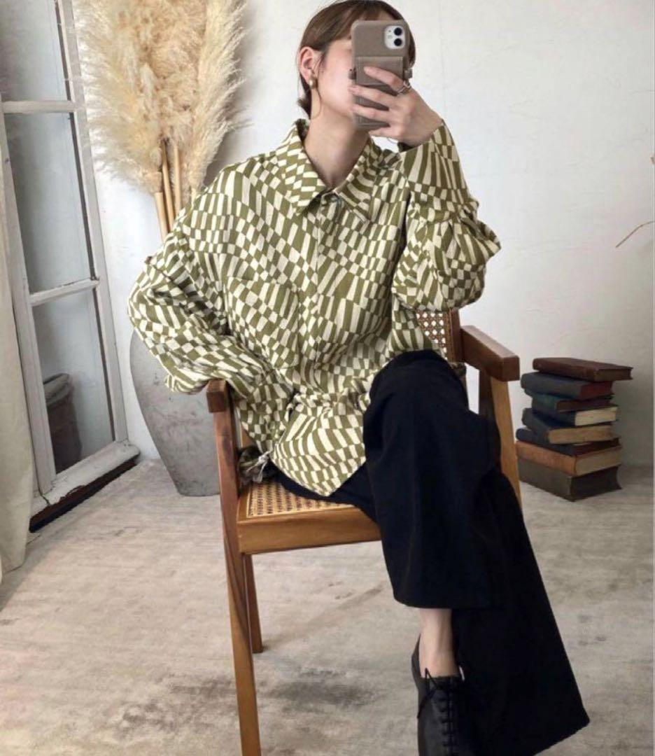 Geometric Over Shirts トゥデイフル オリーブ