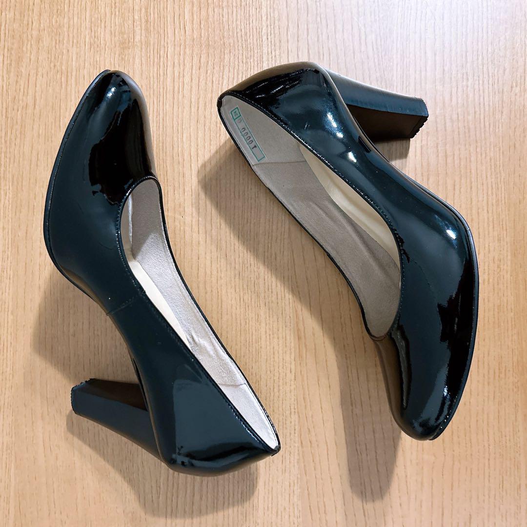 未使用級☆HILLS AVENUE エナメルパンプス 太ヒール 黒 24cm