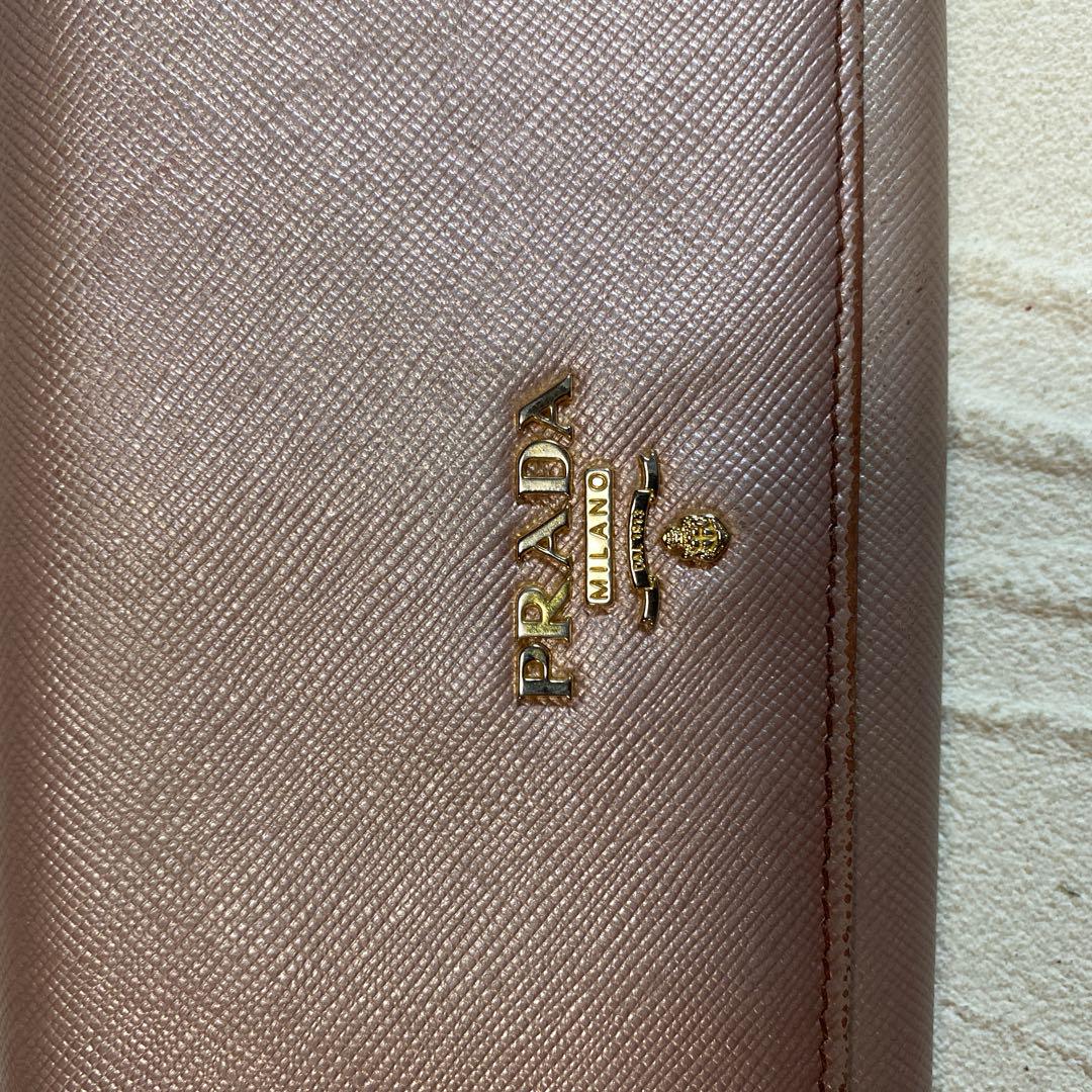 PRADA プラダ長財布　フラップ式　Wホック　サフィアーノレザー　ピンク