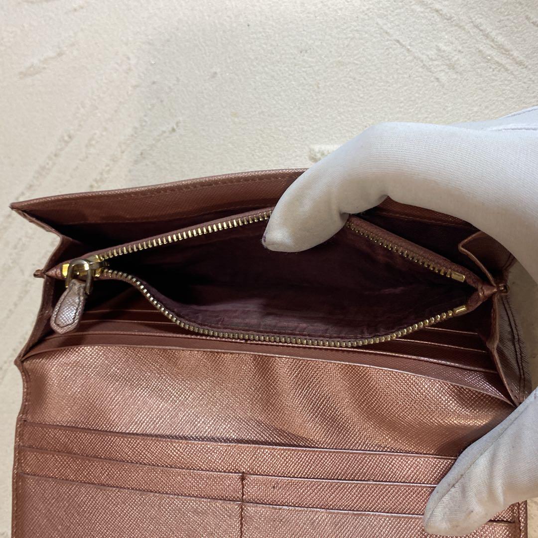 PRADA プラダ長財布　フラップ式　Wホック　サフィアーノレザー　ピンク