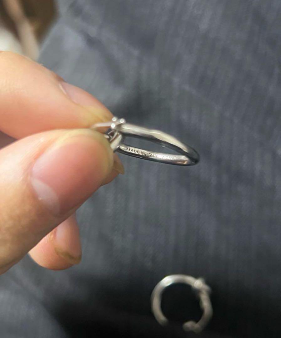 セリーヌ　ノットスモールフープ ピアス　片耳