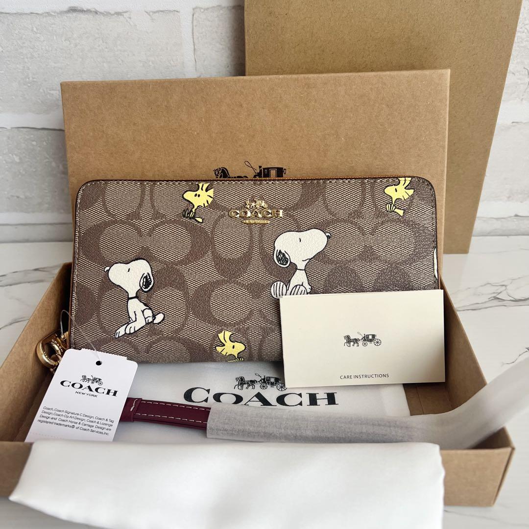 【週末限定価格】 COACH コーチ 長財布 スヌーピー かわいい ブラウン