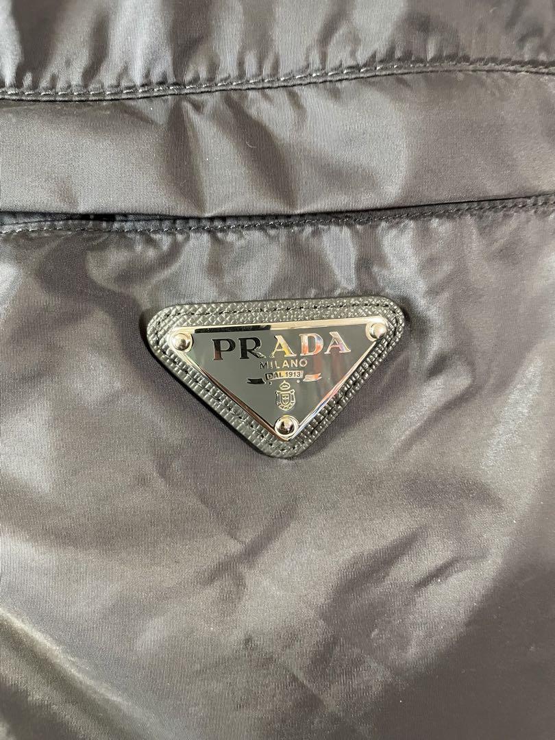 PRADA プラダ