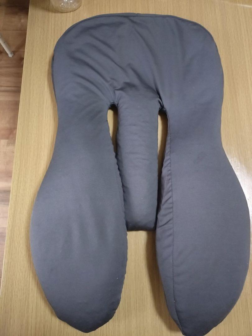胸を開くまくら 快眠×巻き肩ケア　枕