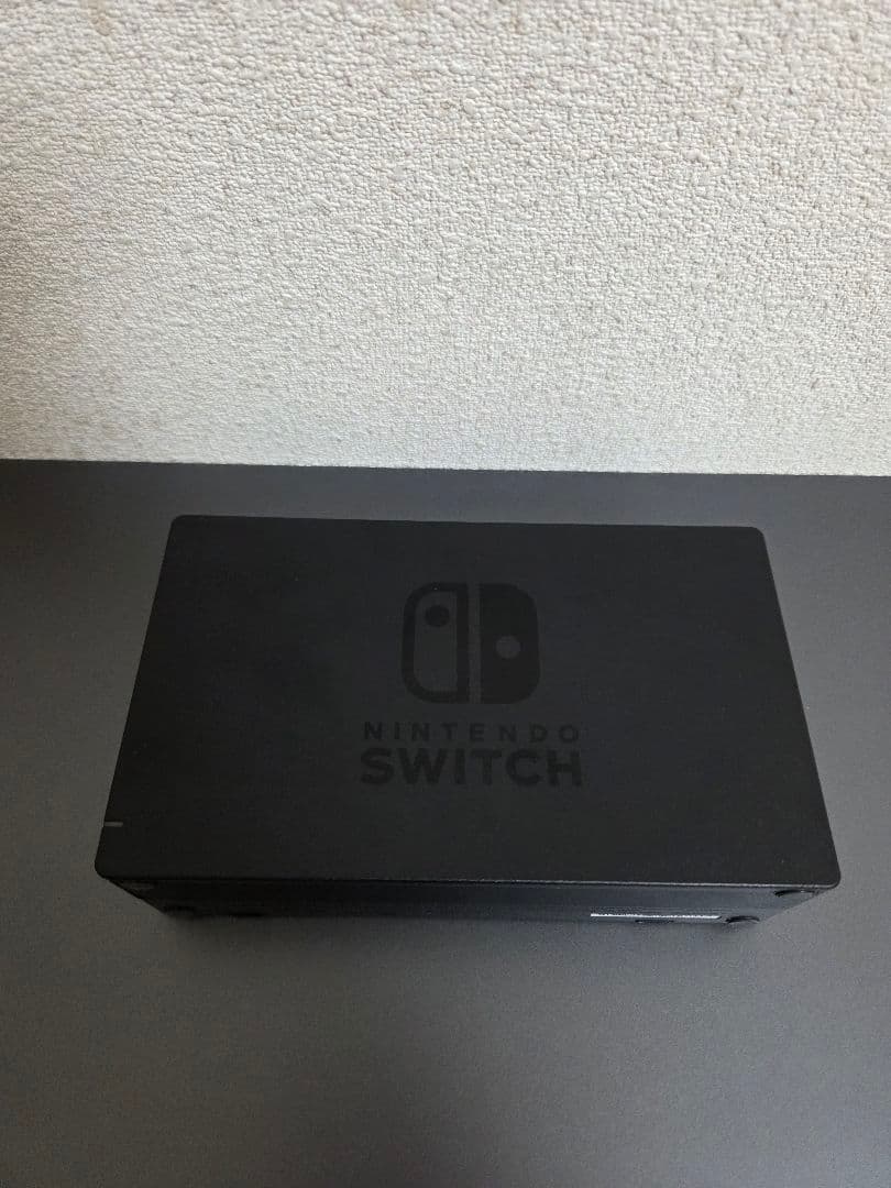 【即売れ価格】Nintendo Switch 本体 グレー 付属品完備 動作良好 【即売れ価格】Nintendo Switch 本体 グレー 付属品完備 動作良好