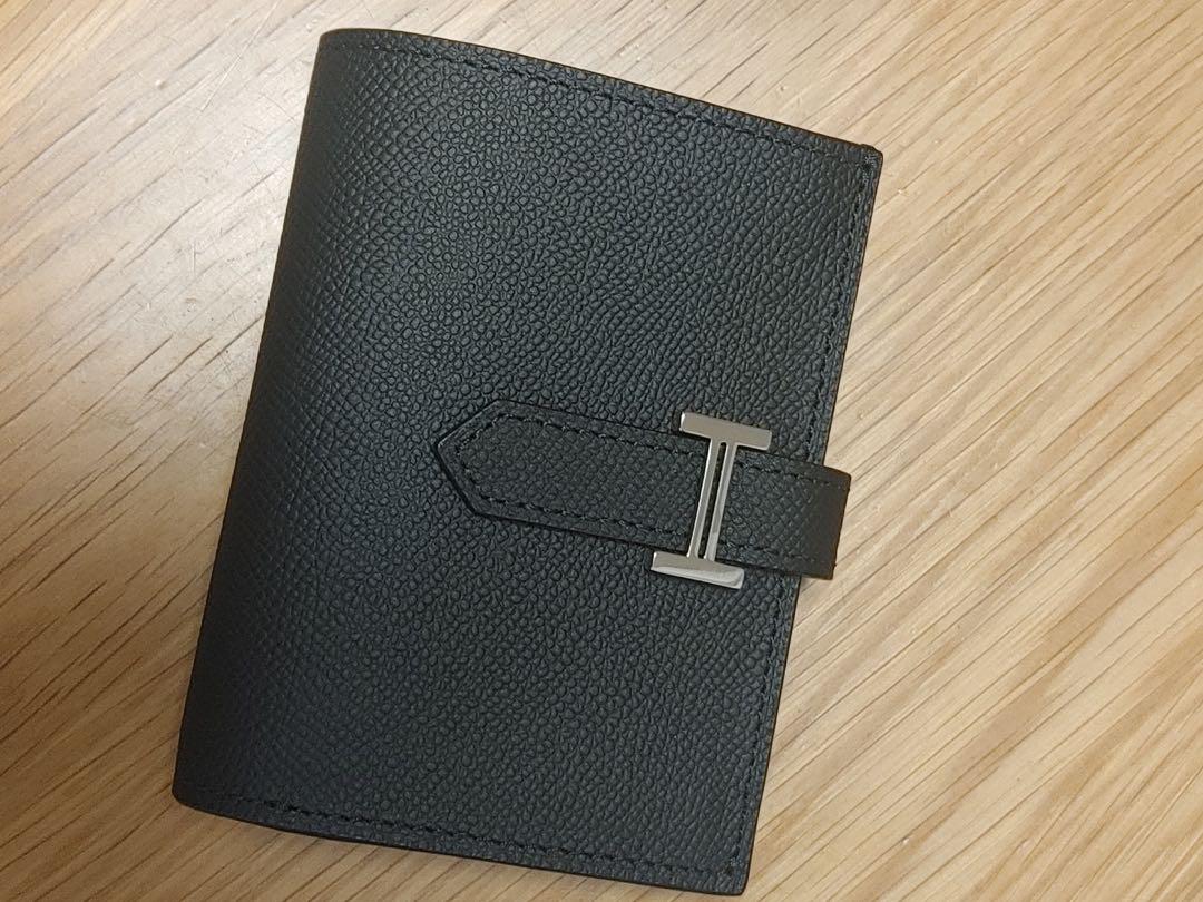 本革Hロゴ　ベアンミニ　二つ折り財布