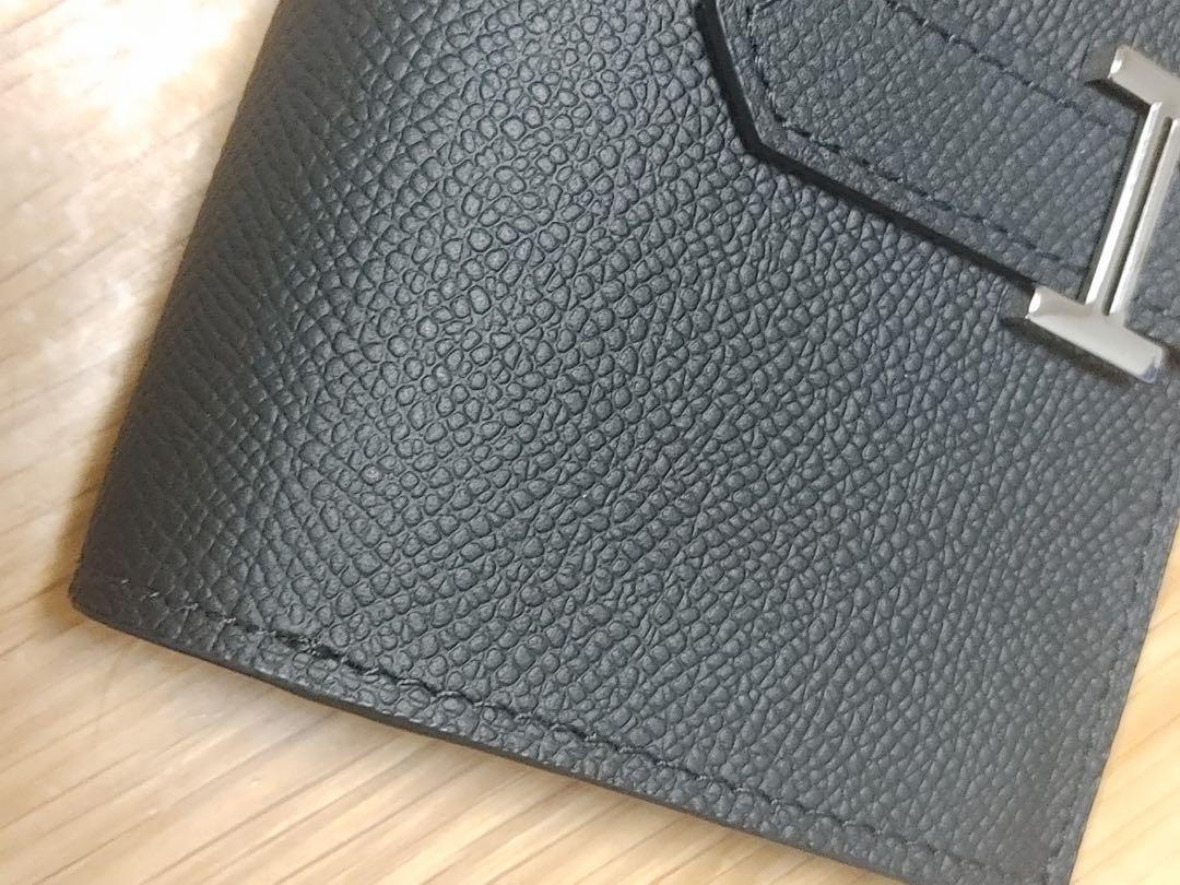 本革Hロゴ　ベアンミニ　二つ折り財布