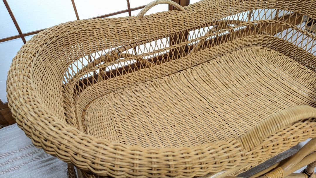 籐 ゆりかご（ベビーベット）