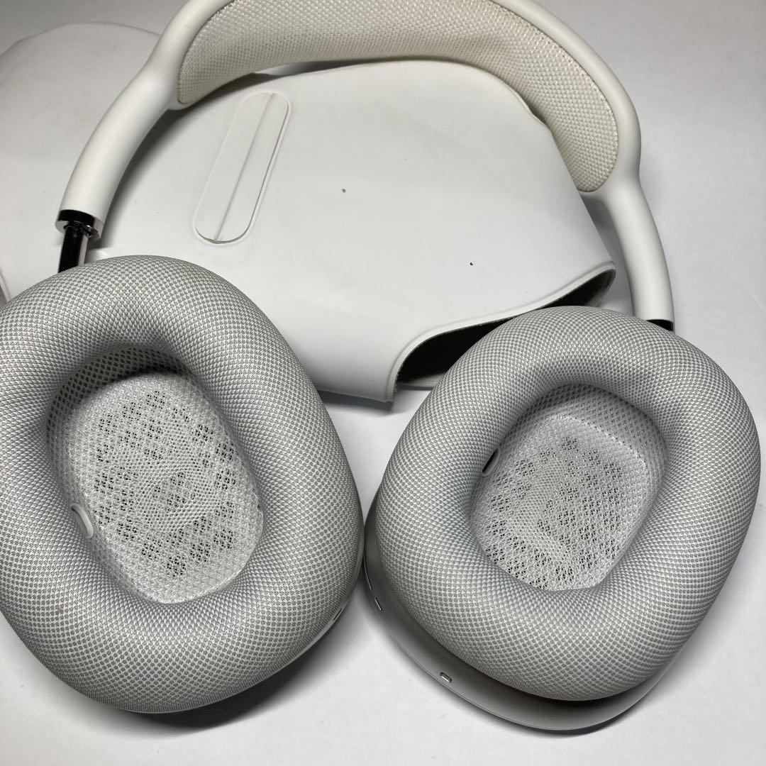 AirPods max ヘッドホン