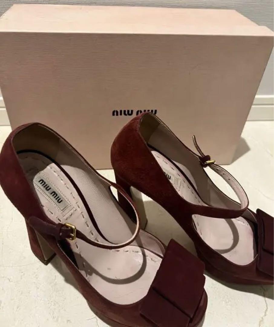 miumiu(ミュウミュウ)スエードリボンつきパンプス【お値下げ miumiu(ミュウミュウ)スエードリボンつきパンプス【お値下げ