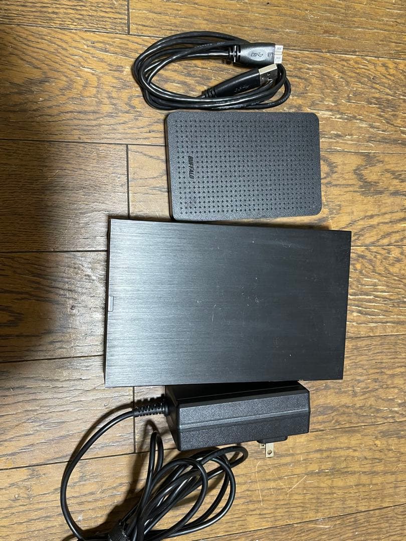 LaCieLCH-MND020U3 2TB とBuffalo HD-PLFU3