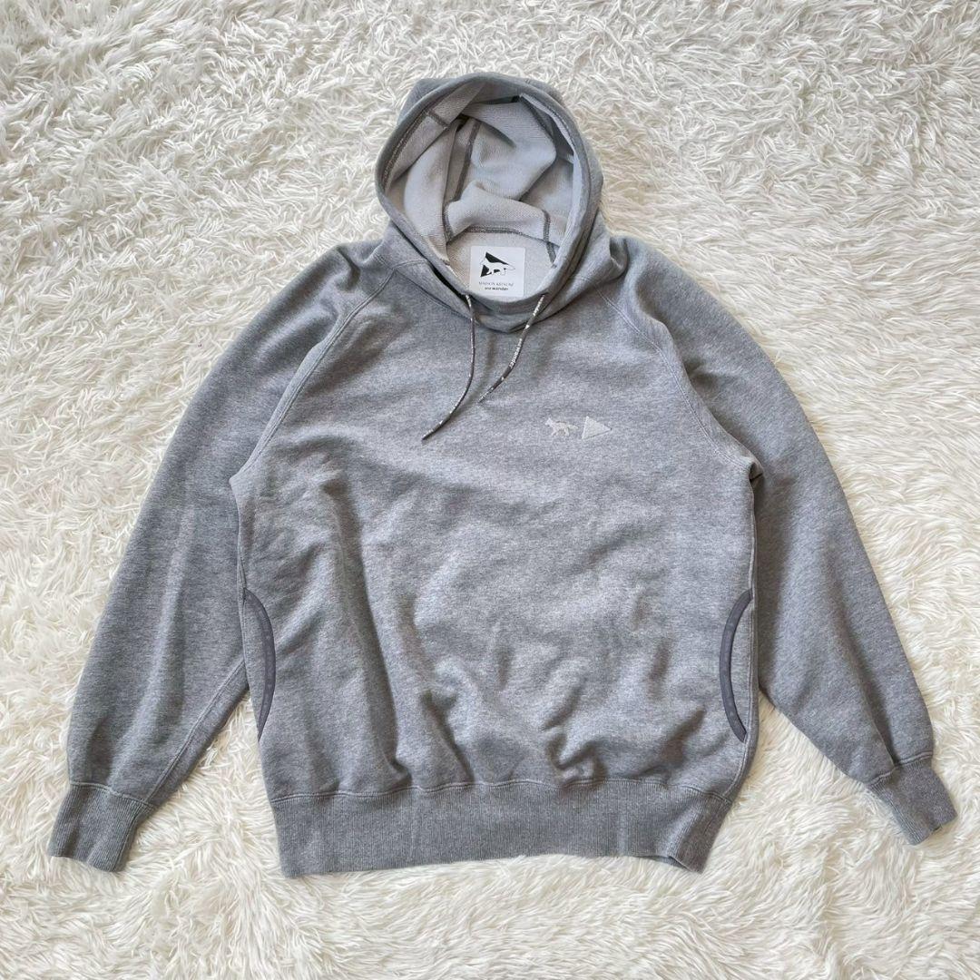 MAISON KITSUNE