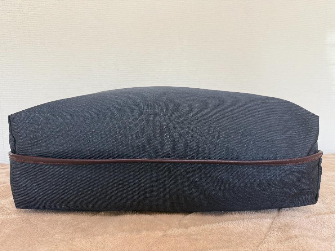 【美品】オロビアンコ　大型2 WAY ショルダーバック（1～2泊の出張に最適）