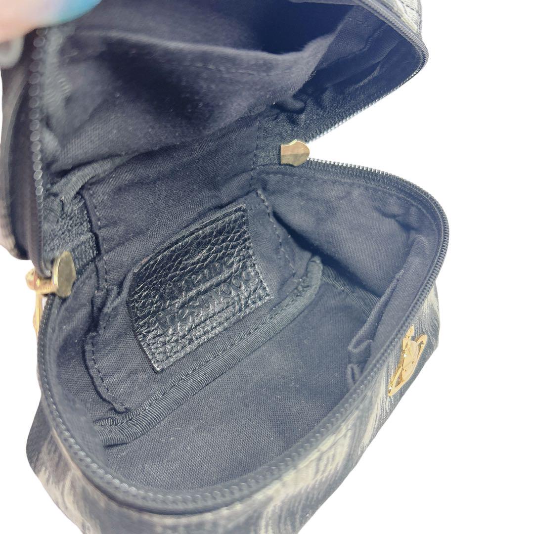 Vivienne Westwood☆美品 ポーチ 小物入れ 金ロゴ レオパード