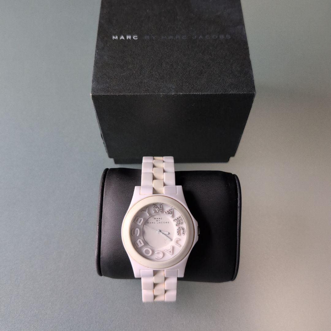 Marc by Marc Jacobs ホワイト 時計 - メルカリ