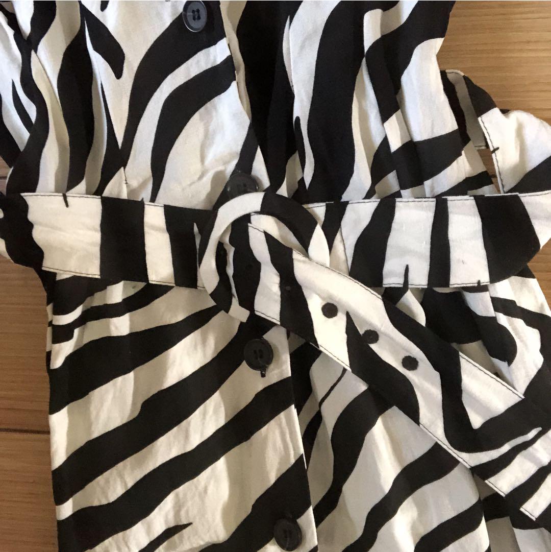 Zara ゼブラ柄ワンピース メルカリ Zara ゼブラ柄ワンピース メルカリ