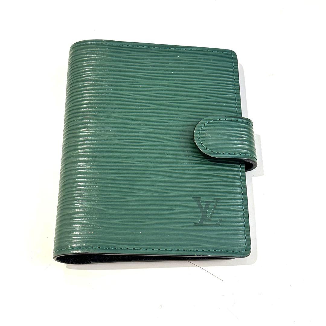 LOUIS VUITTON カードケース