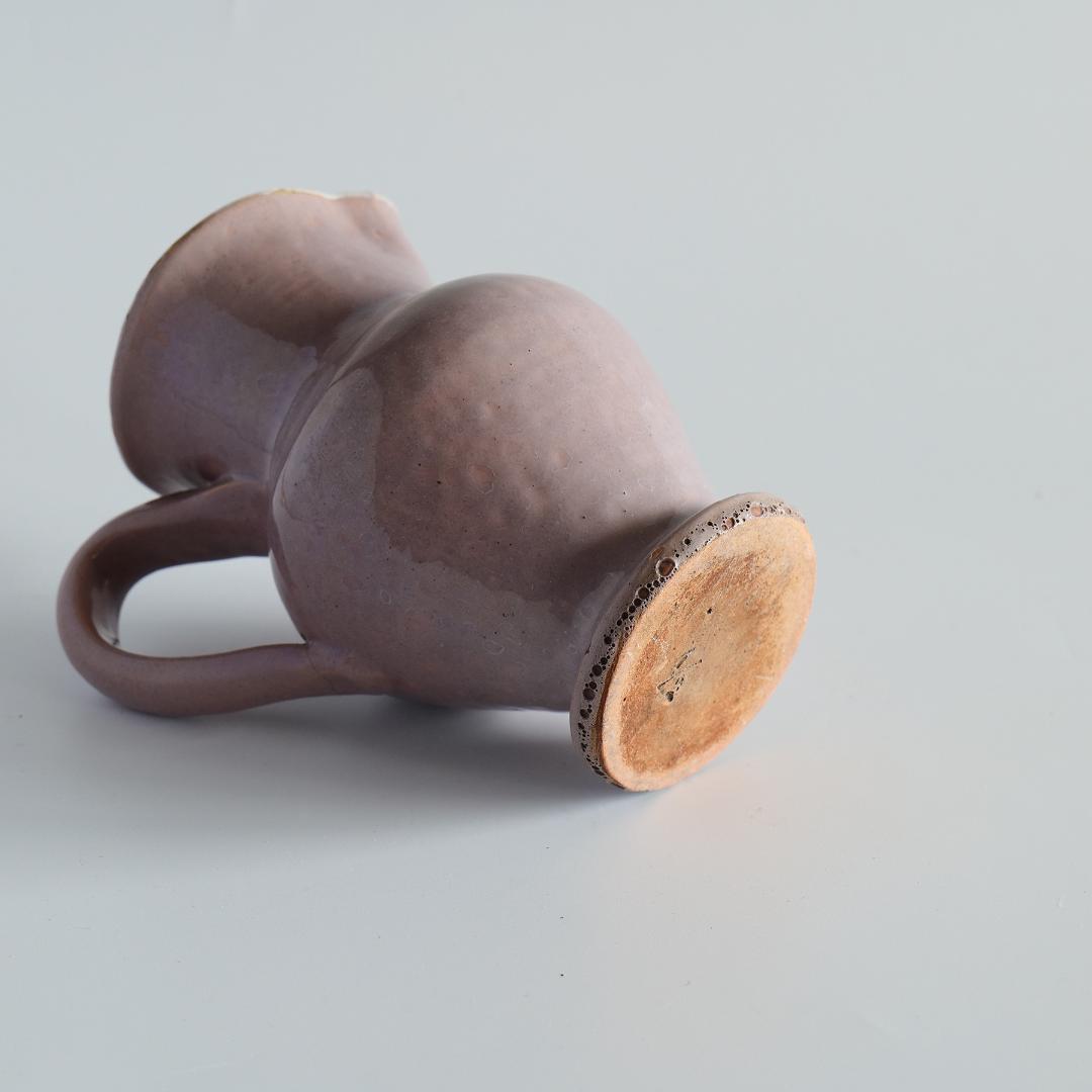 キュノワール cul noir とても珍しい藤色のピッチャー