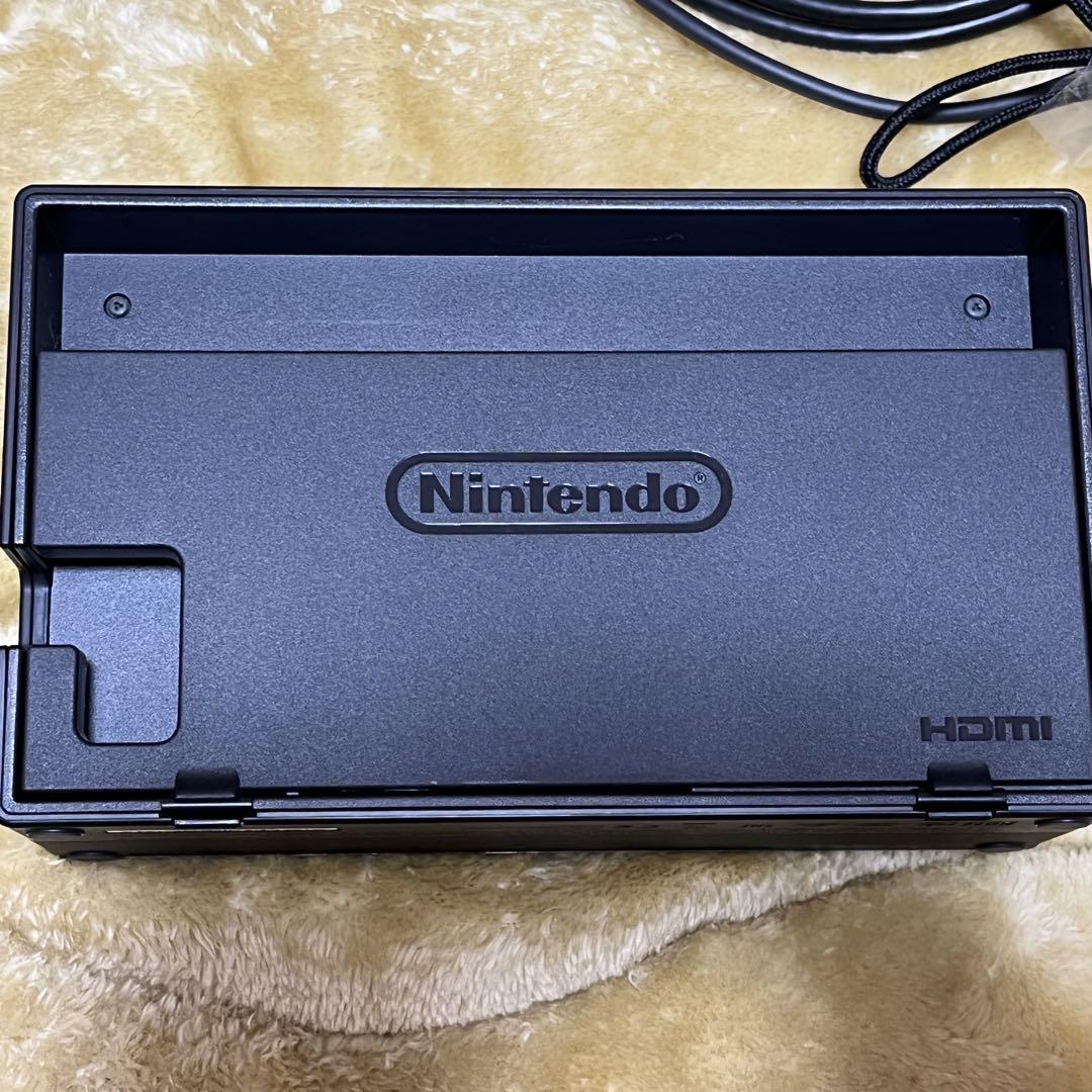 ニンテンドースイッチ 本体 箱なし 専用ケース2個付き