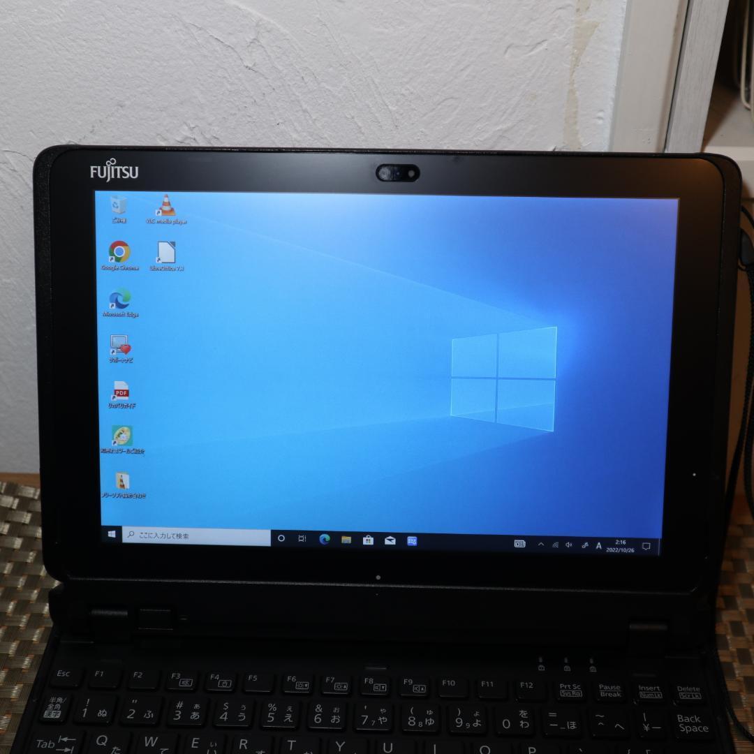 便利な2in1タブレット高年式!Win10/高解像度!メモリ4G/無線/カメラ