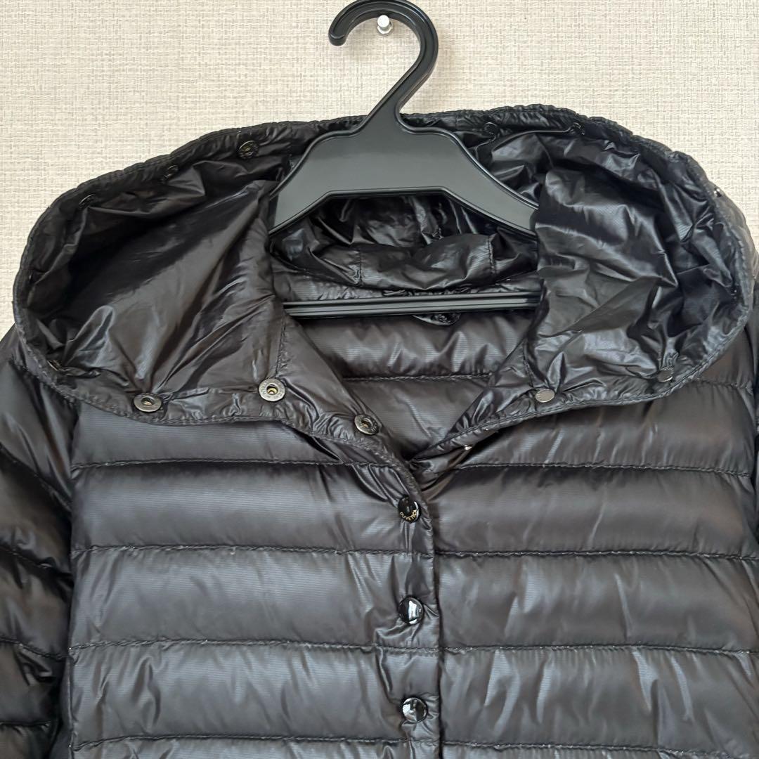美品】DUVETICA デュベティカ ダウンジャケット 黒 サイズ40 美品】DUVETICA デュベティカ ダウンジャケット 黒 サイズ40