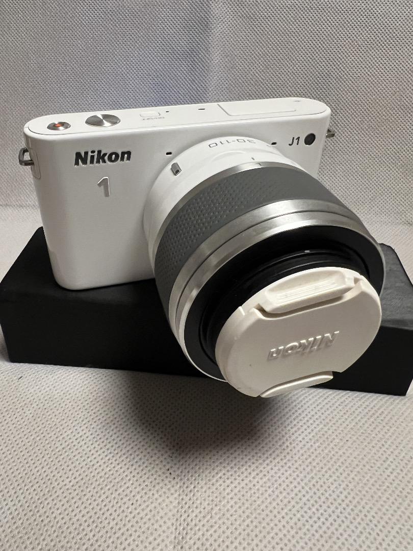 Nikon 1 J1 ダブルズームレンズキット Amazon | Nikon ミラーレス一眼カメラ Nikon 1 (ニコンワン) J1