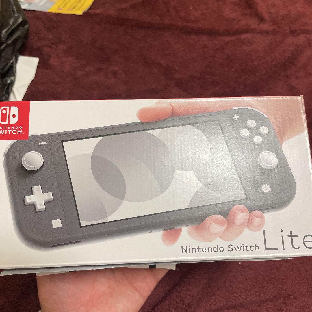 Nintendo Switch NINTENDO SWITCH LITE グレー ☆お求めやすく価格改定☆ Nintendo Switch NINTENDO SWITCH LITE グレー ☆お求めやすく価格改定☆